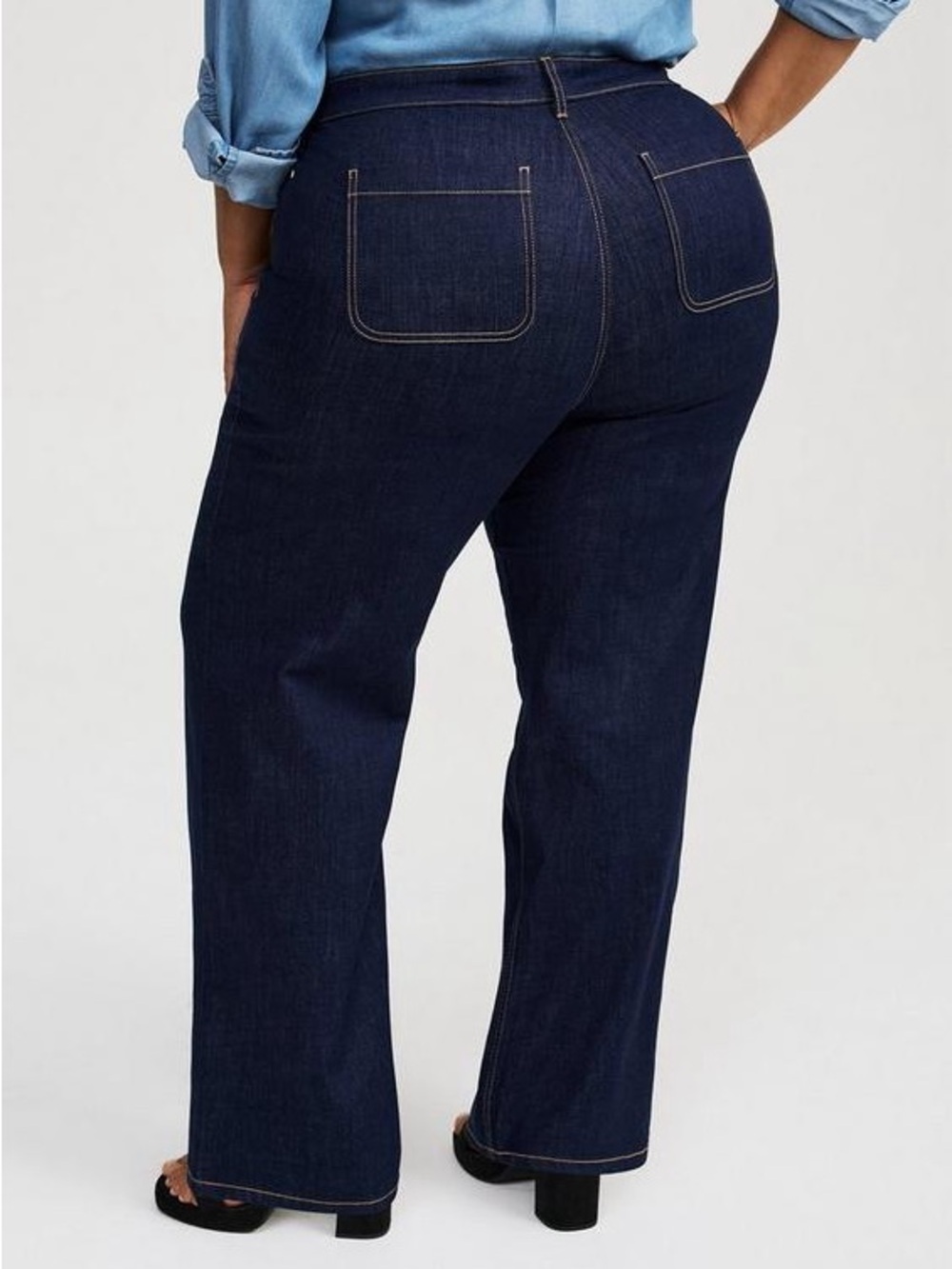 Torrid Dark Indigo Flare Jeans size 12 Tall - Picture 2 of 6